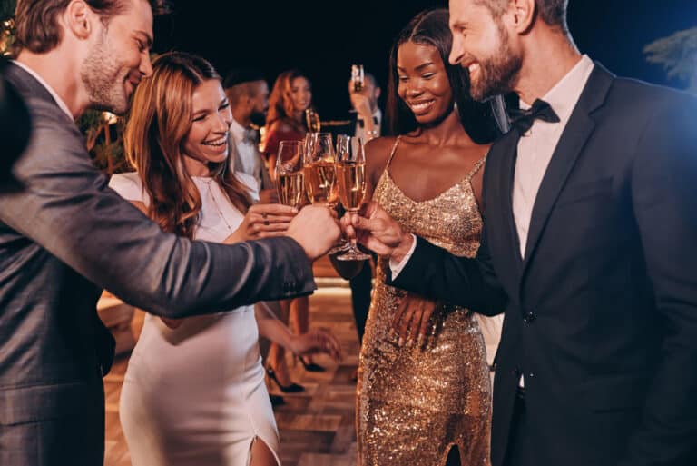 fieldworkhub-audiences-understanding-luxuryconsumers