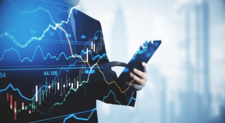 crypto trader using phone to access online cryptocurrency fintech platform